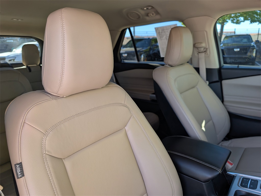 2020 Ford Explorer XLT photo 22