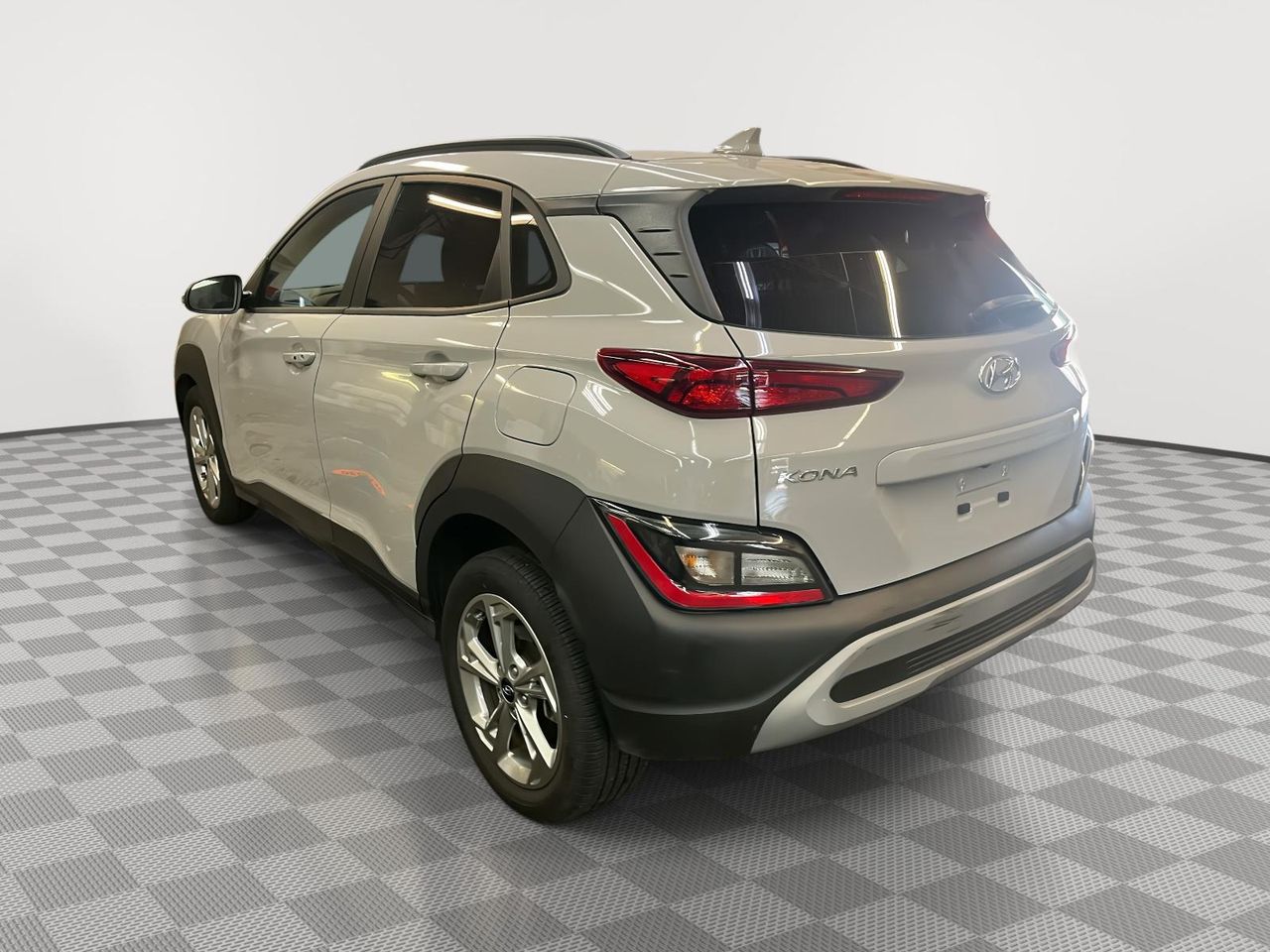 2023 Hyundai Kona SEL photo 7