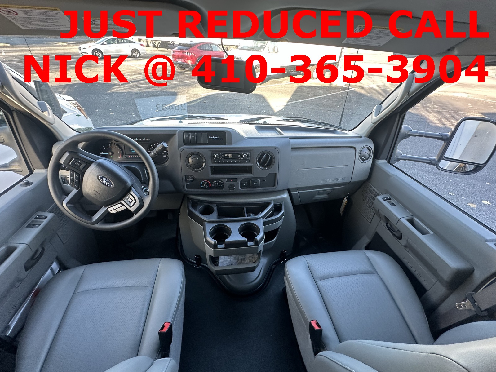 2025 Ford E-350 photo 8