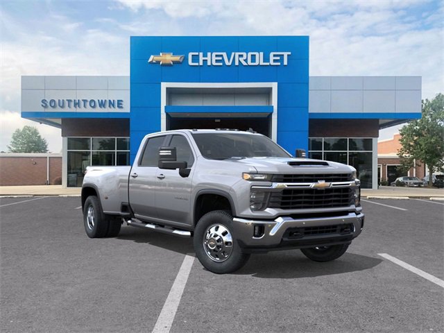 2026 Chevrolet Silverado 3500HD LT's photo