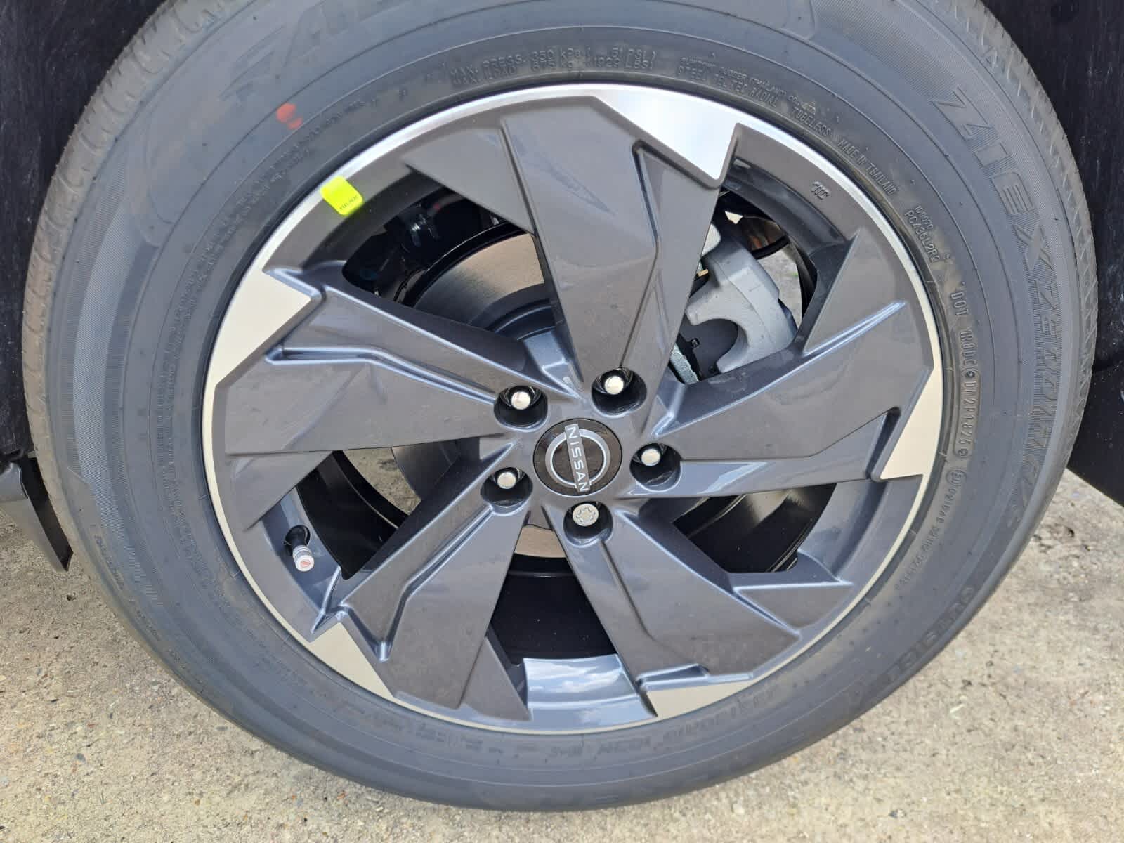 2026 Nissan Rogue SV photo 19