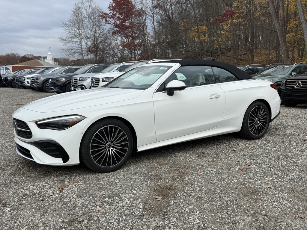 2026 Mercedes Benz CLE 300 4MATIC Cabriolet photo 3