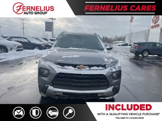 2023 Chevrolet Trailblazer LT photo 3