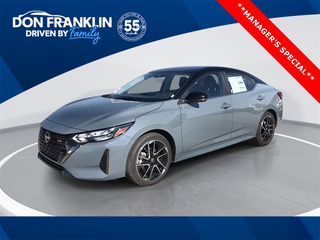 2025 Nissan Sentra SR's photo