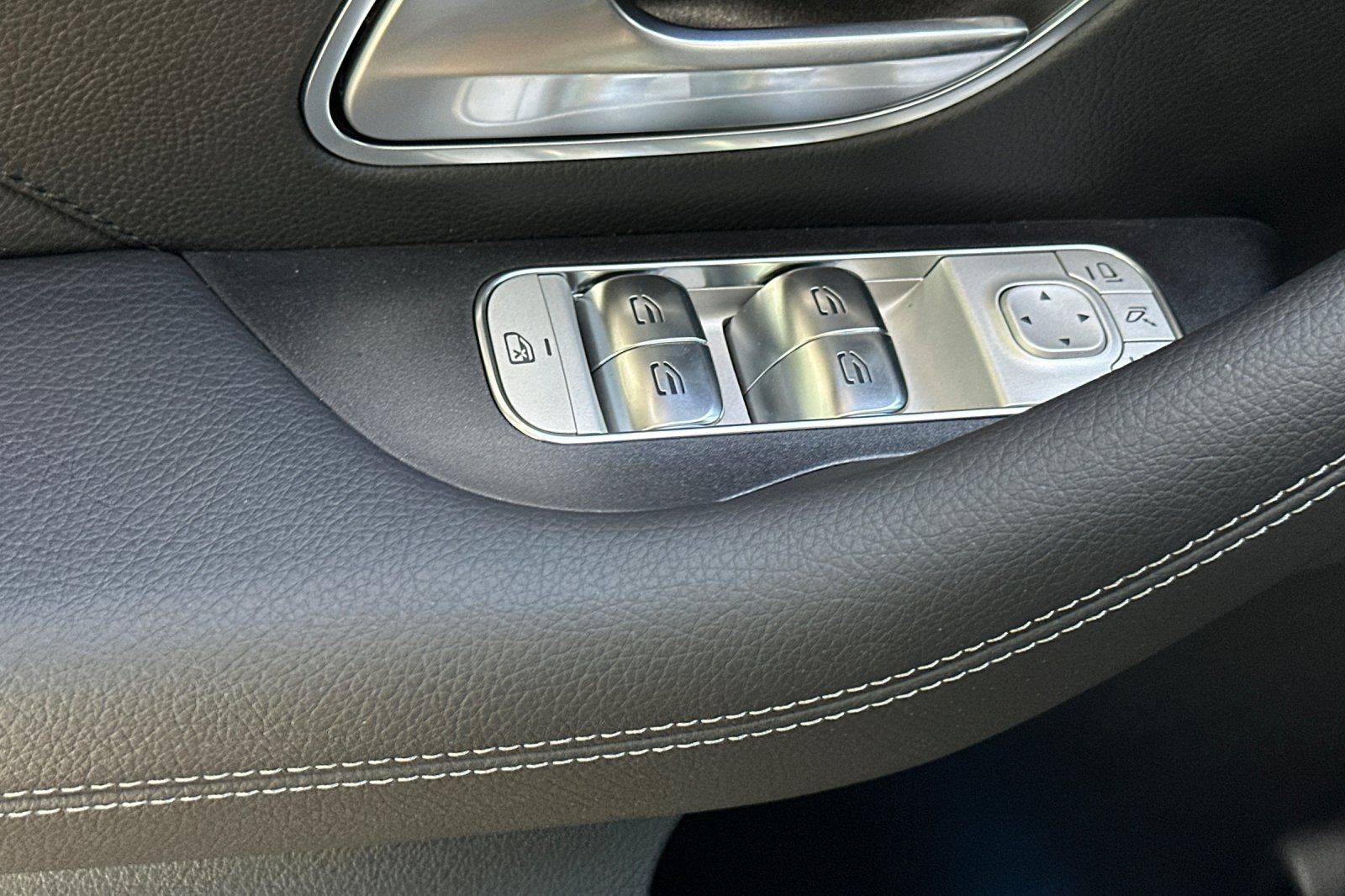 2026 Mercedes Benz GLE 450 Coupe 4MATIC photo 21