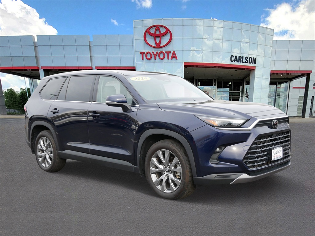 Used 2024 Toyota Grand Highlander Limited with VIN 5TDAAAB5XRS002347 for sale in Minneapolis, Minnesota