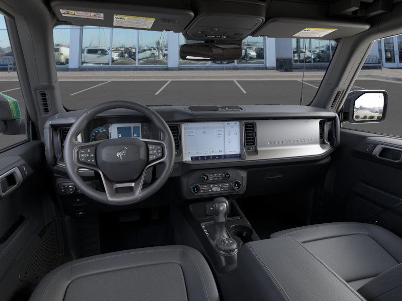 2025 Ford Bronco Outer Banks photo 9