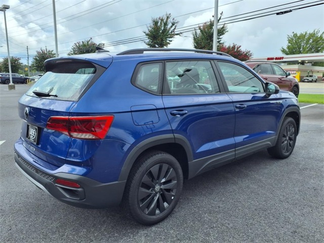 2023 Volkswagen Taos S photo 4