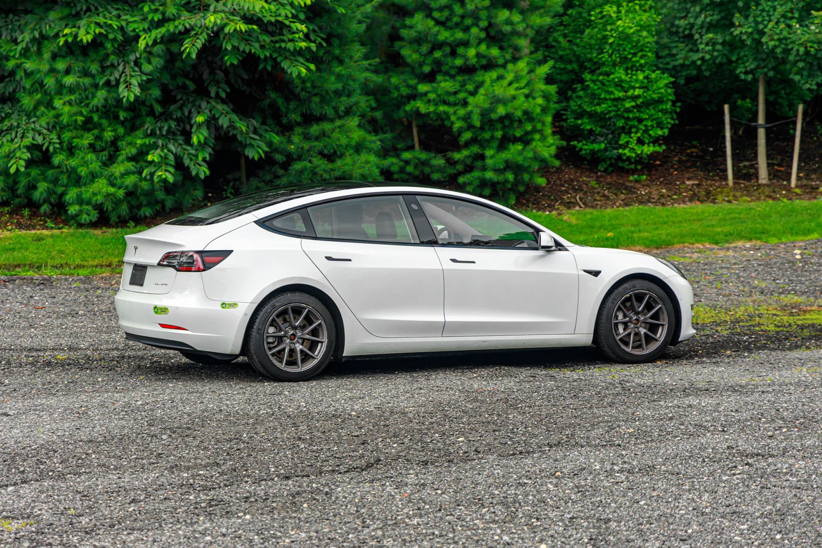 2022 Tesla Model 3 Long Range photo 9