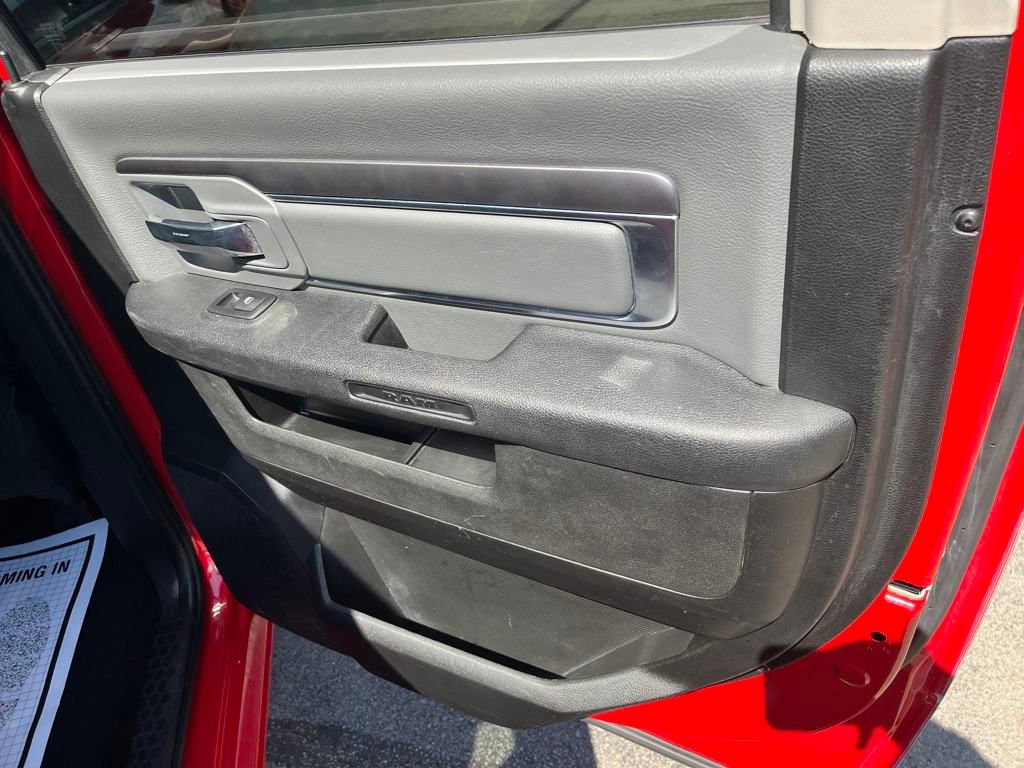 2023 Ram 1500 Classic SLT photo 22