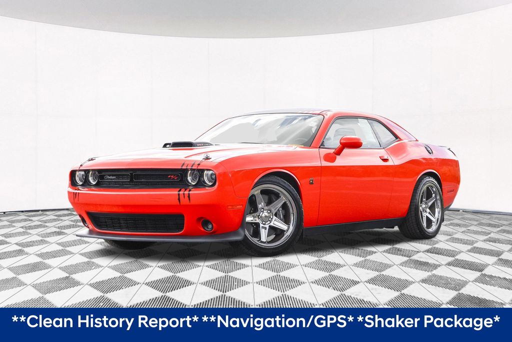 2019 Dodge Challenger R/T Scat Pack photo 2