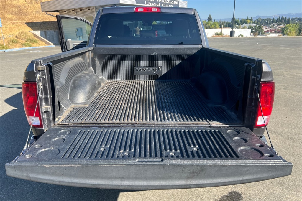 2021 Ram 1500 Classic SLT photo 20