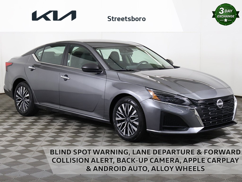 2024 Nissan Altima SV