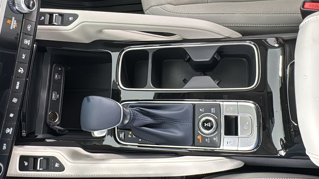 2025 Kia Telluride EX photo 29
