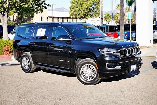 Used 2023 Black Jeep Base image 2
