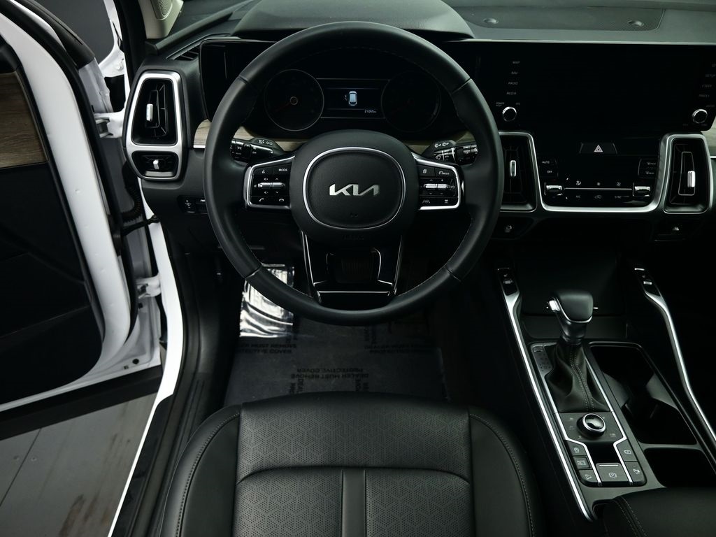 2023 Kia Sorento X-Line EX photo 2