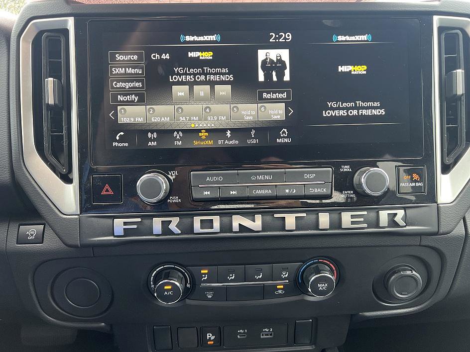 2025 Nissan Frontier SV photo 22