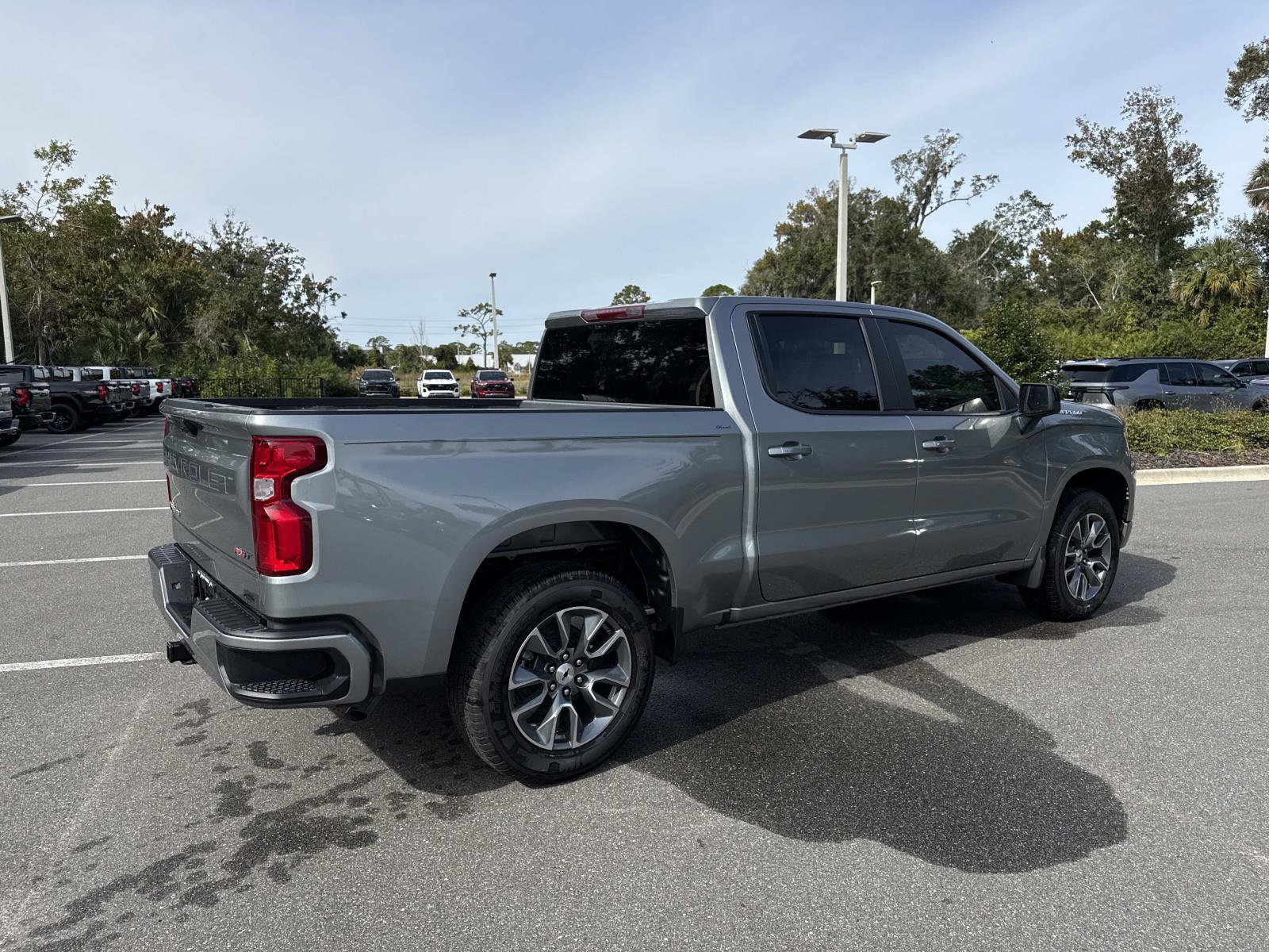 2026 Chevrolet Silverado 1500 RST photo 3