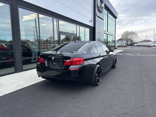 2011 Bmw 528i 5-series photo 2