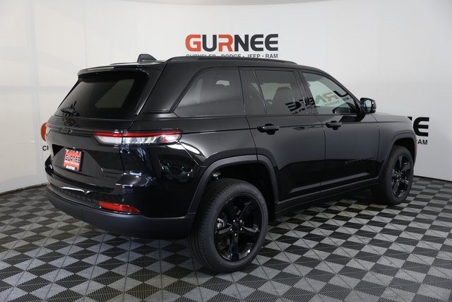 2025 Jeep Grand Cherokee Limited photo 21