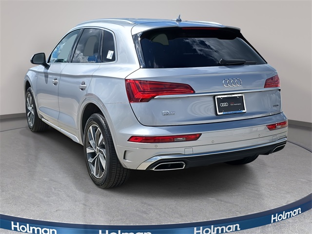 2024 Audi Q5 45 S line Premium Plus photo 2