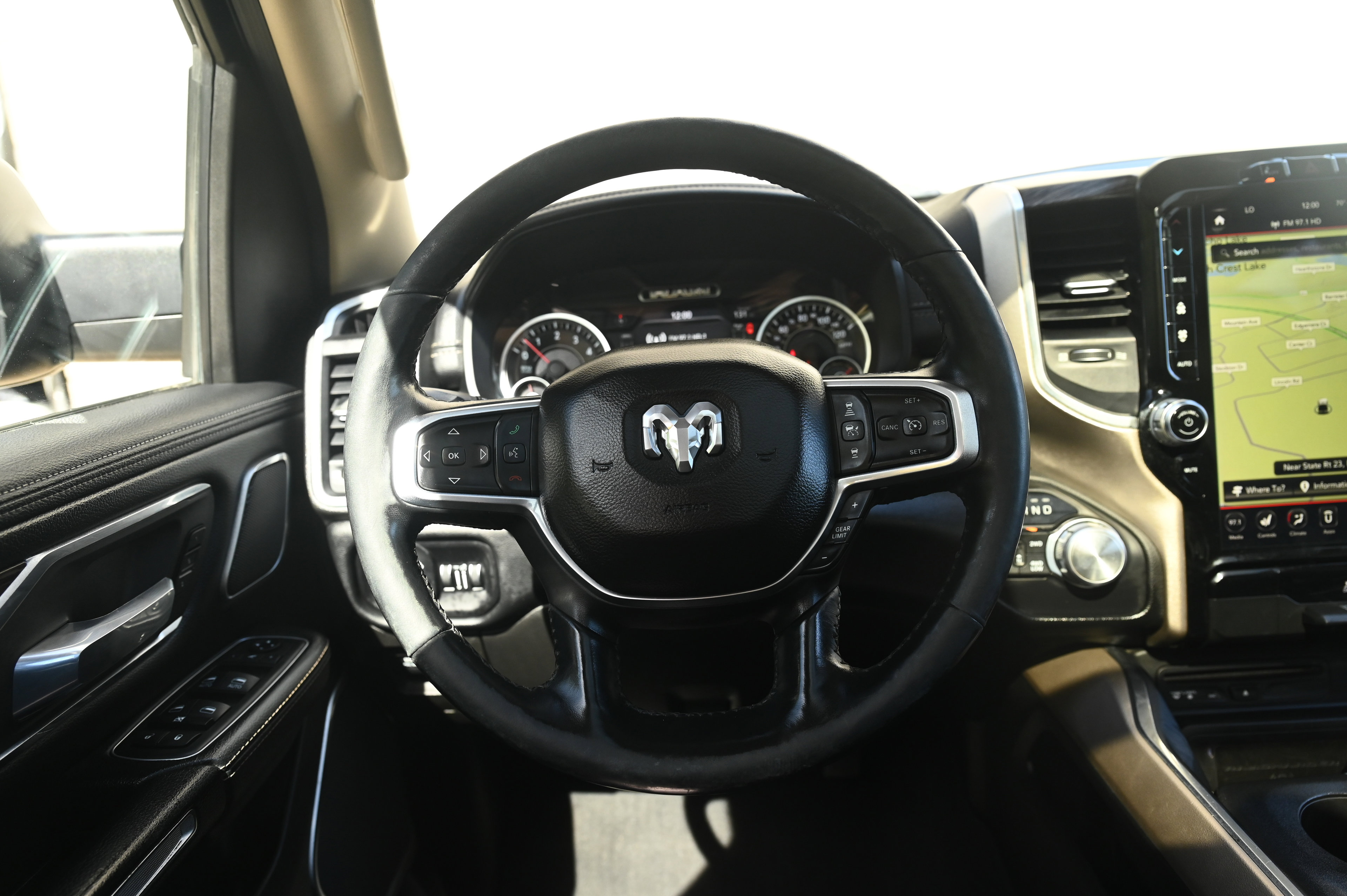 2019 Ram 1500 Laramie photo 30