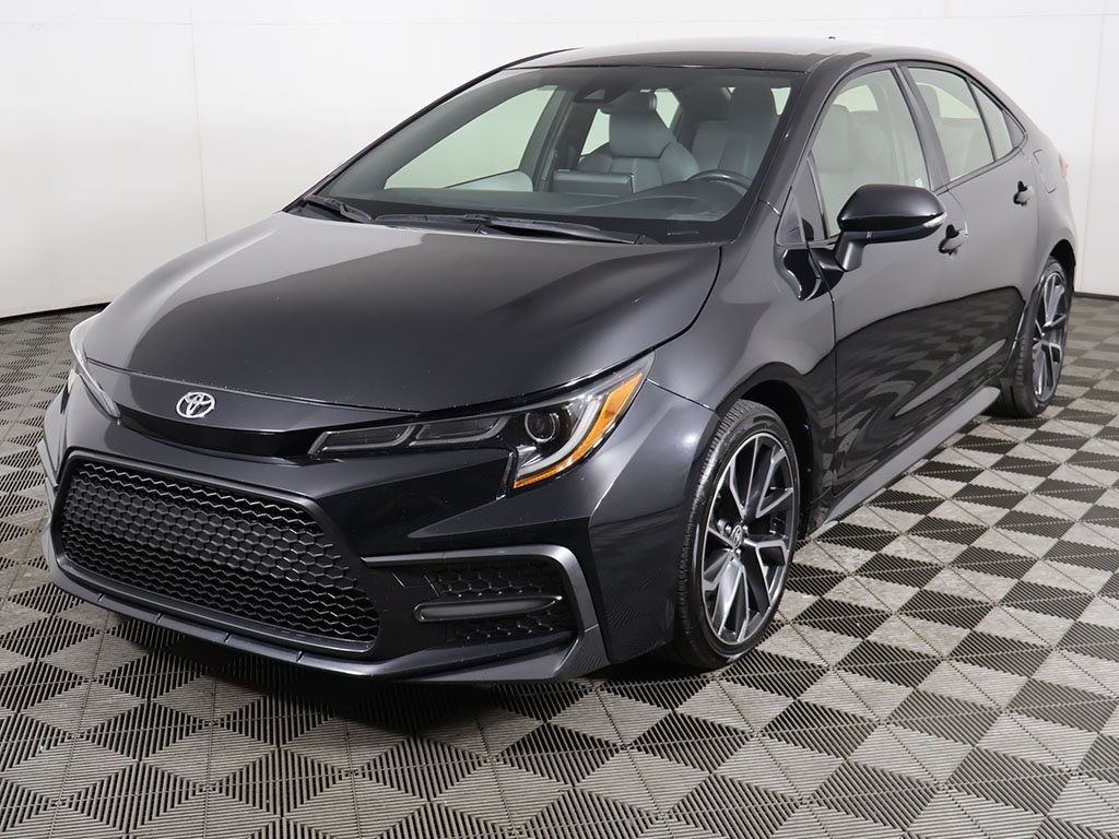 2020 Toyota Corolla SE photo 3