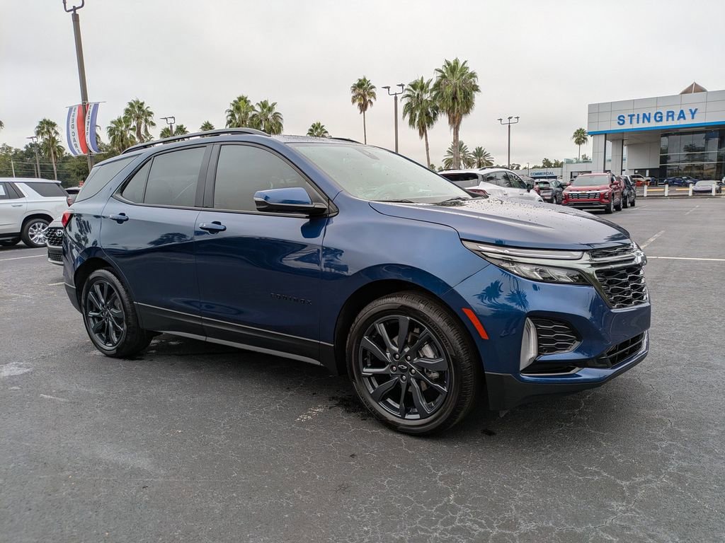 2022 Chevrolet Equinox RS photo 2