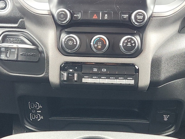 2022 Ram 3500 Tradesman photo 23