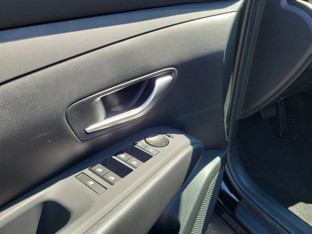2026 Hyundai Tucson SEL Convenience photo 16