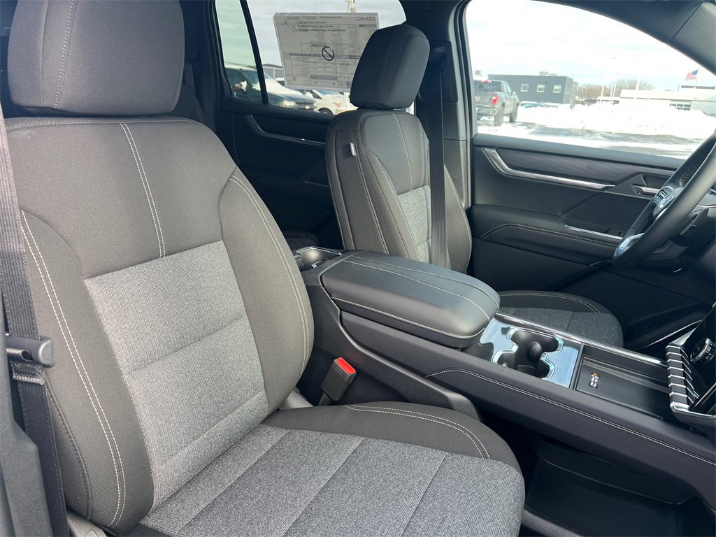 2026 GMC ACADIA - Image 36