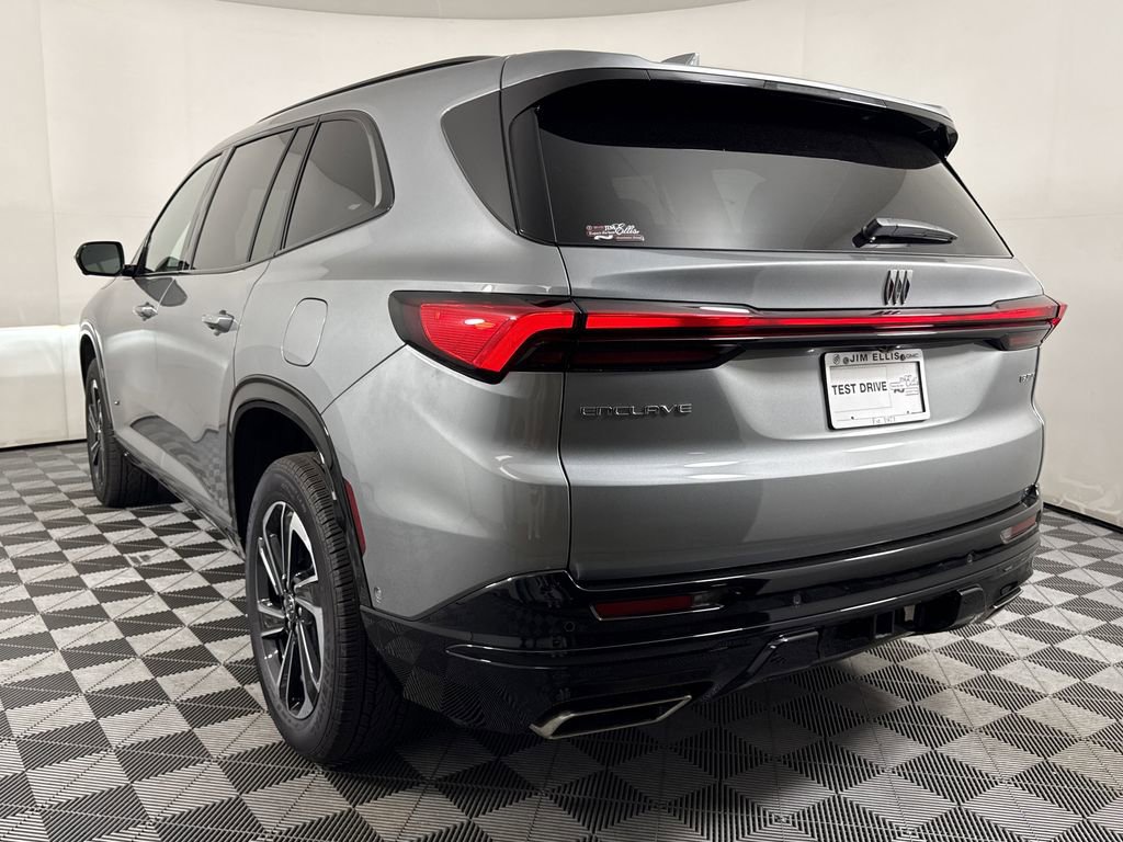2025 Buick Enclave Sport Touring photo 4