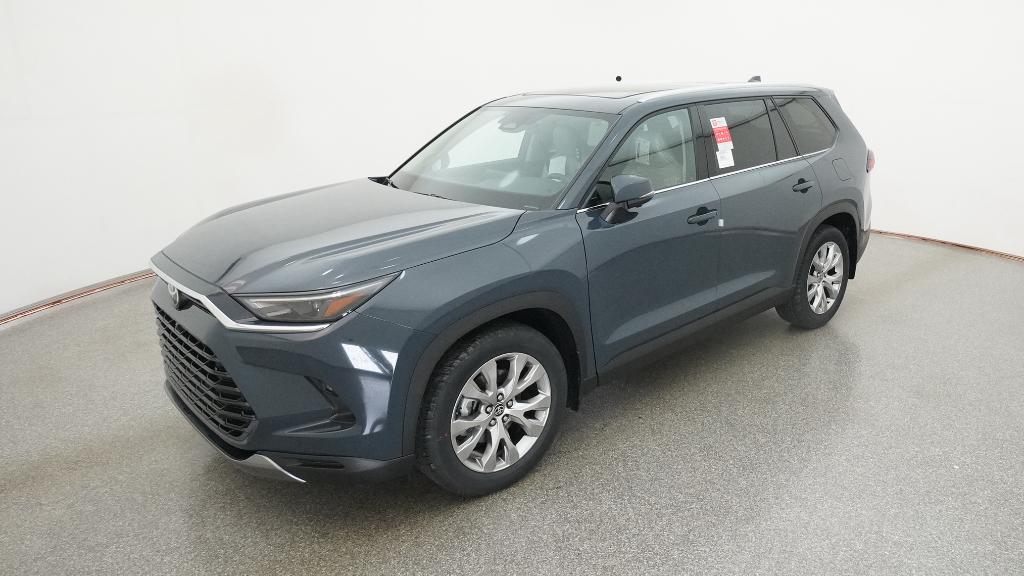 2026 Toyota Grand Highlander Limited's photo