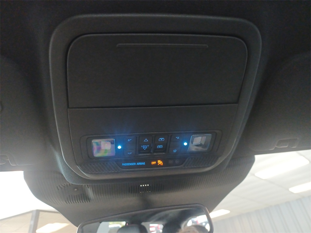 2025 Ford Explorer ST photo 40
