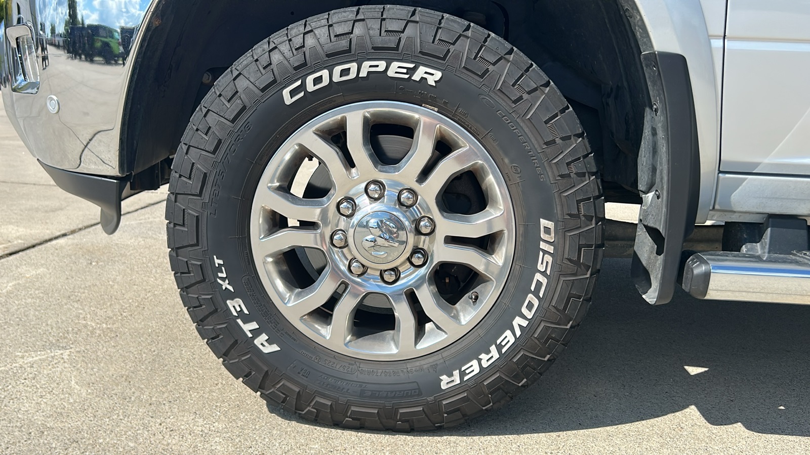 2018 Ram 2500 Laramie photo 9