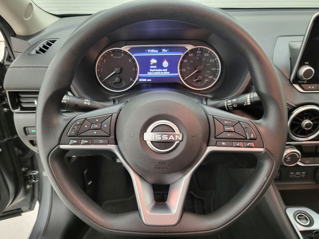 2024 Nissan Sentra SV photo 3