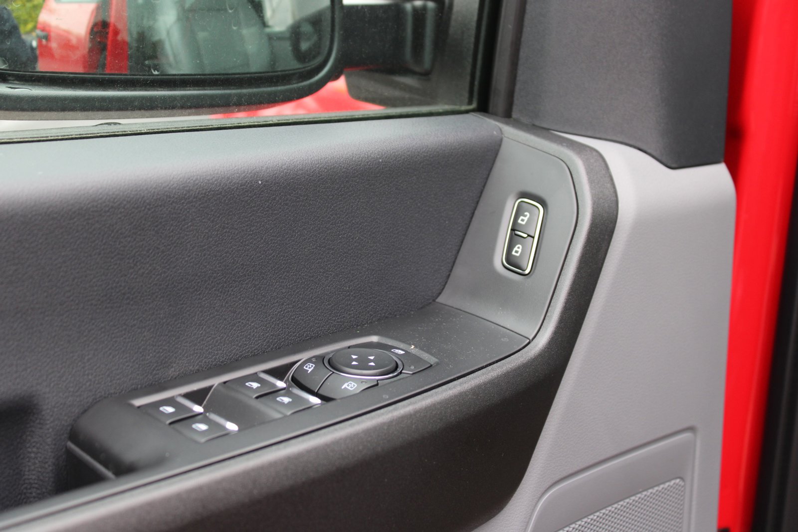 2023 FORD F-350 - Image 36