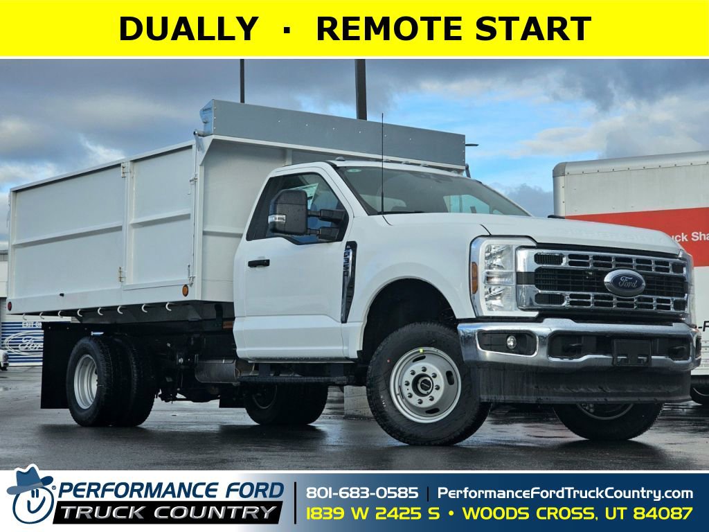 2024 Ford F-350 Super Duty Chassis Cab XL's photo