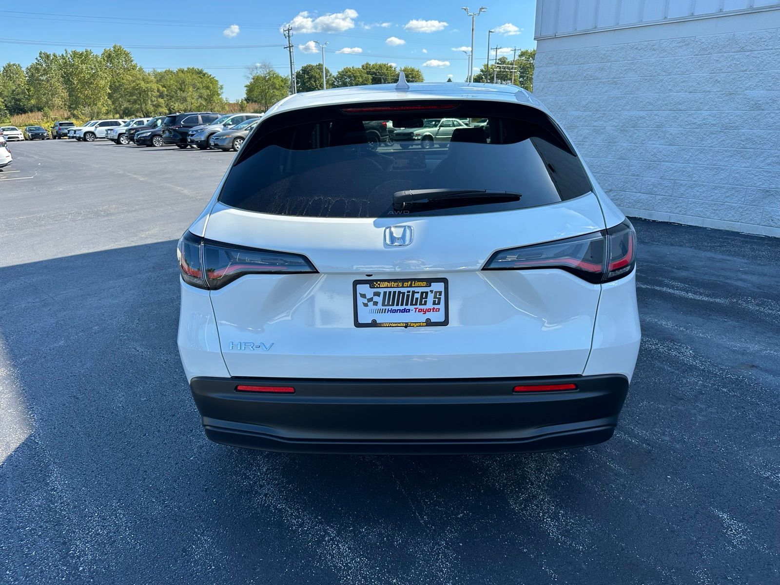 2026 Honda HR-V LX photo 4