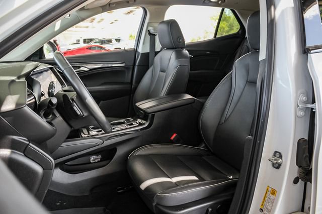 2021 Buick Envision Essence photo 9