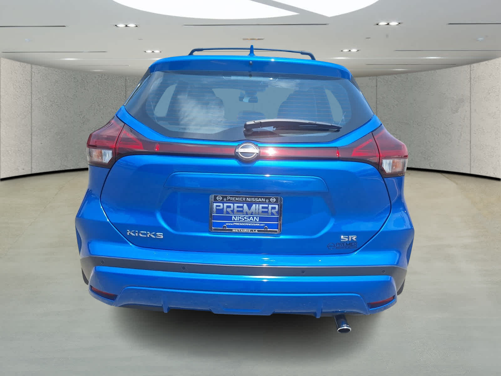 2023 Nissan Kicks SR photo 4