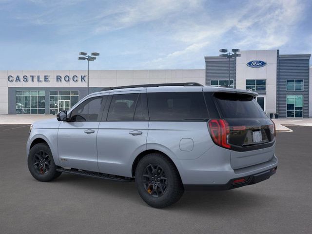2025 Ford Expedition photo 4