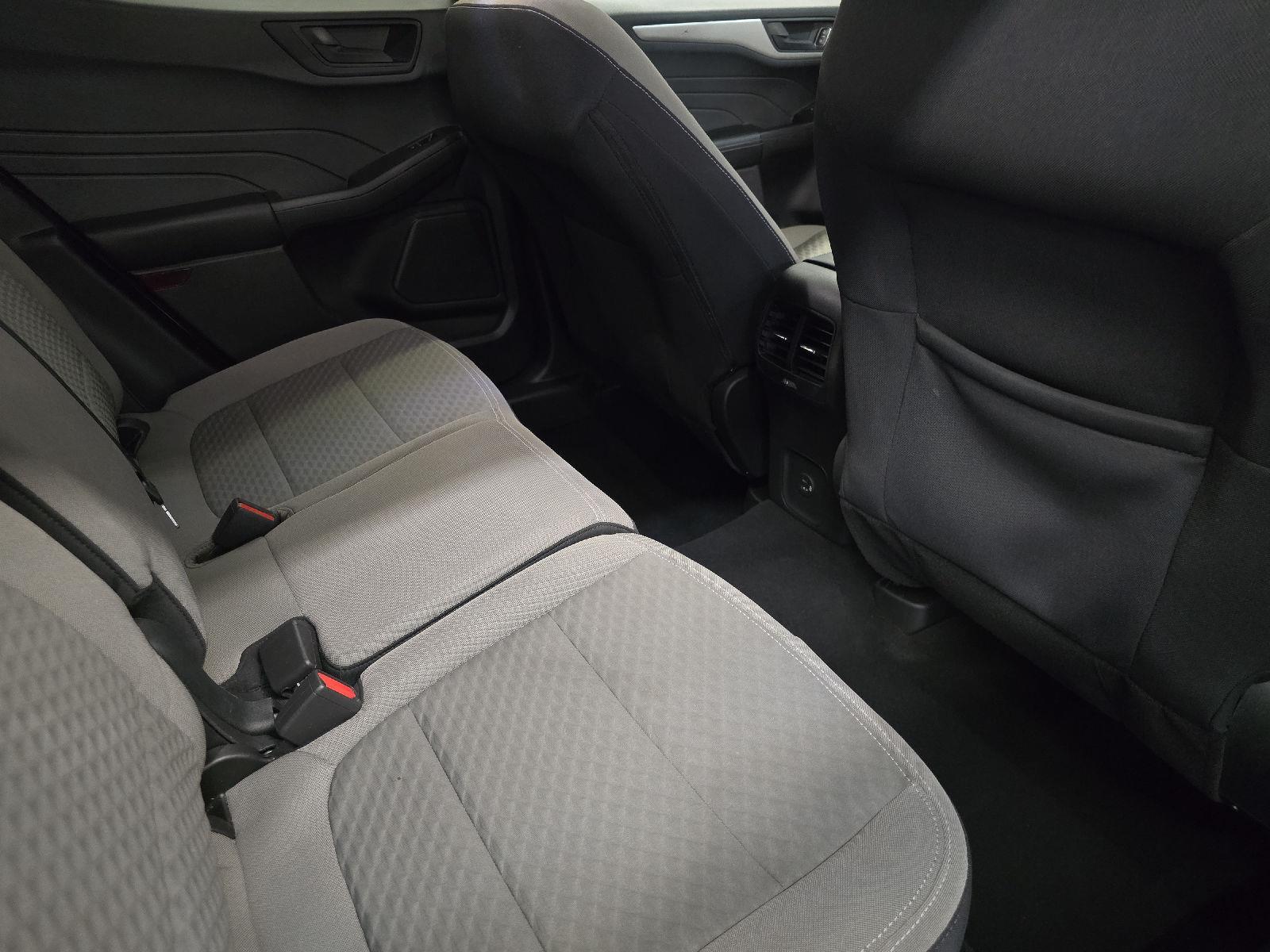 2022 Ford Escape SE photo 22
