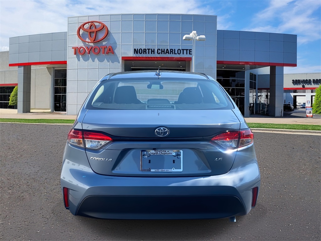 2026 Toyota Corolla LE photo 5