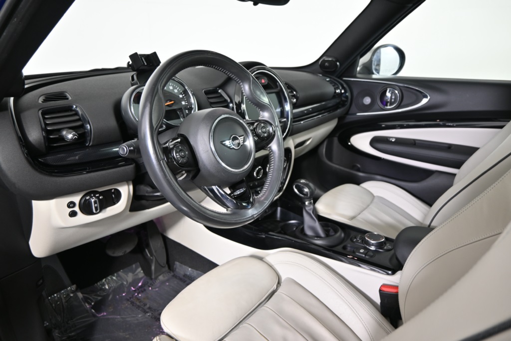 2019 Mini Cooper Base S ALL4 photo 22