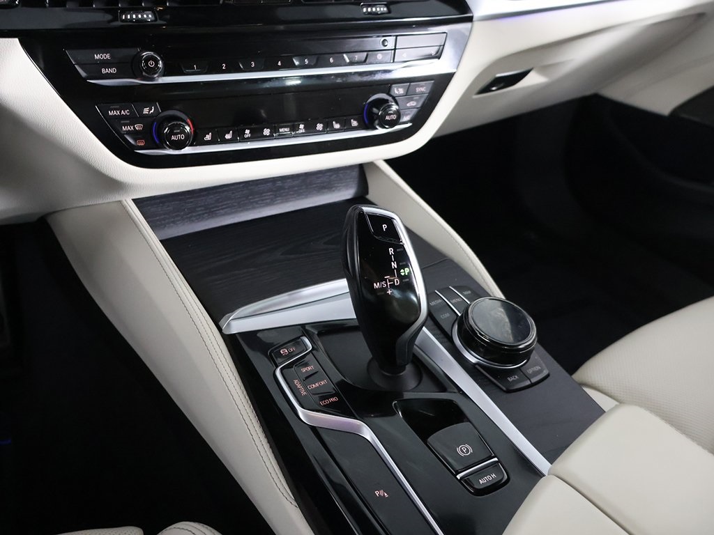2022 Bmw M550i xDrive photo 51