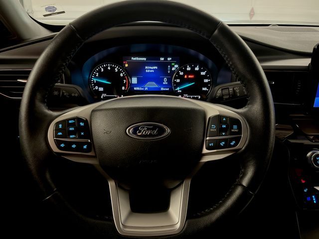 2023 Ford Explorer Limited photo 14