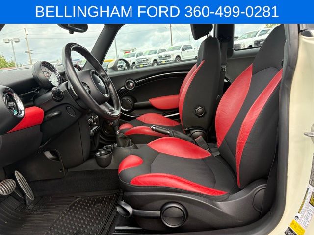 2012 Mini Cooper Hardtop S photo 12