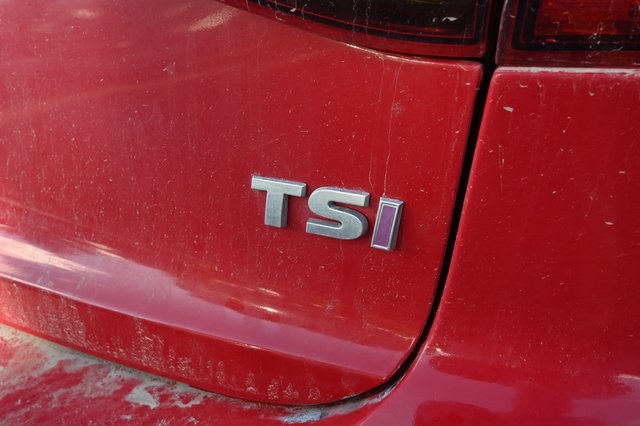 2016 Volkswagen Jetta Sport photo 3