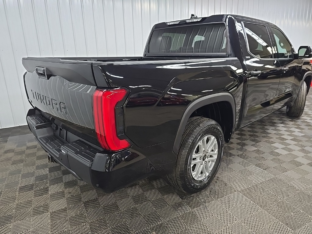 2022 Toyota Tundra SR5 photo 10